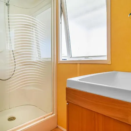 Apartment Stunning In With Swimming Pool